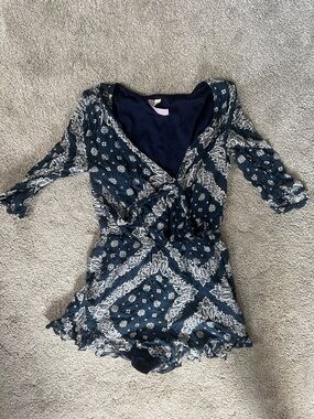 🎉 three romper bundle